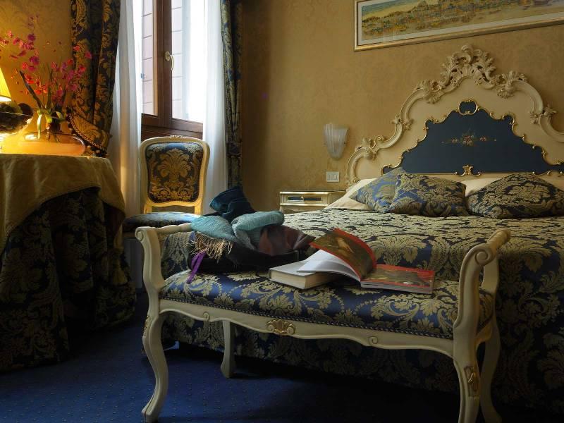 Hotel Becher Venice Bilik gambar