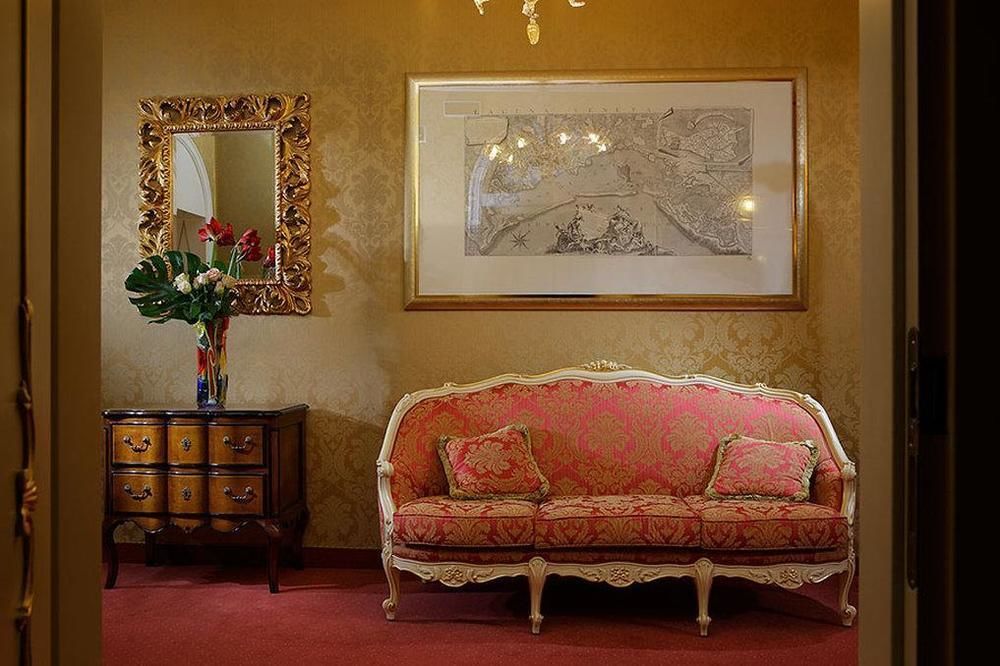 Hotel Becher Venice Bilik gambar